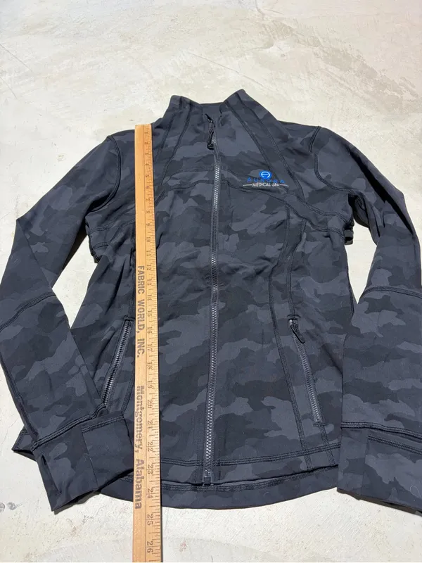 Lululemon Black Camo Zip-Up define Jacket LOGO 10 - Image 5