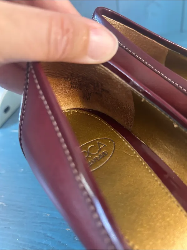 Circa by Joan David Women’s Pointed Leather Loafers w/Gold Bit Burgundy | Size 7 - Image 10