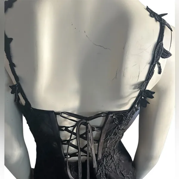 Promworld Mermaid Prom Dress Black Size 4 NWOT - Image 3