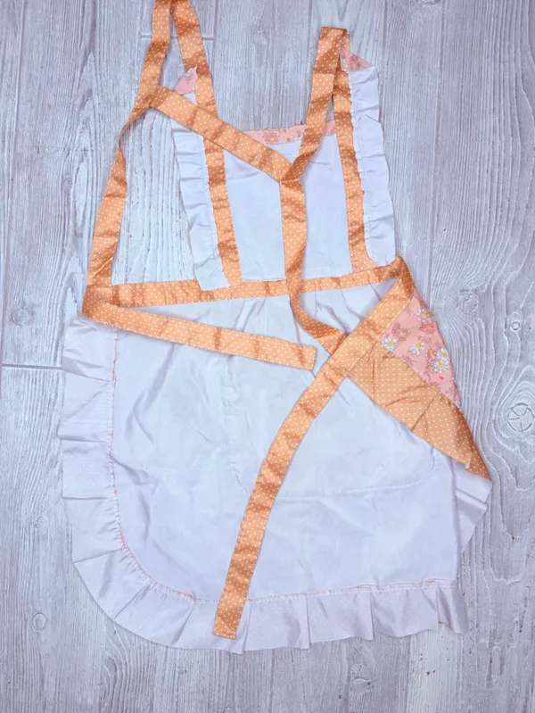 Floral Durable Classic Hand Wash Only Kitchen Apron with 2 Pockets kitchen help Pink - Image 5