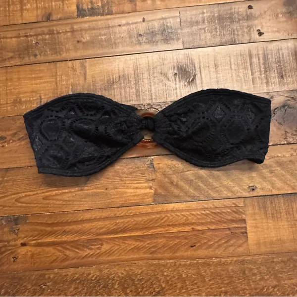 Dippin'‎ Daisy's Black Crochet Bikini Top - Image 3