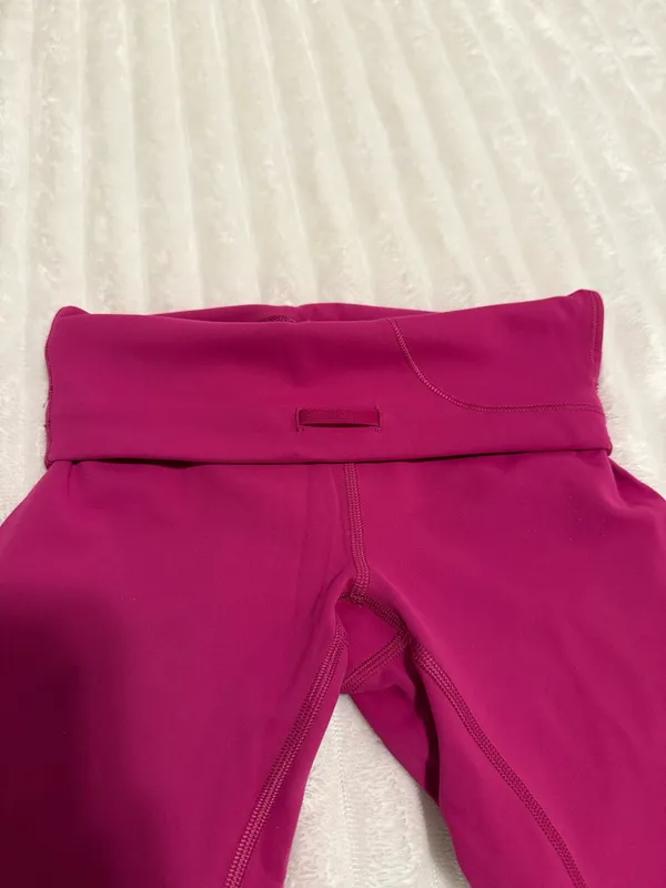 Lululemon Women's Wunder Train High Rise 25" Ripened Raspberry, Size 2 - Image 7