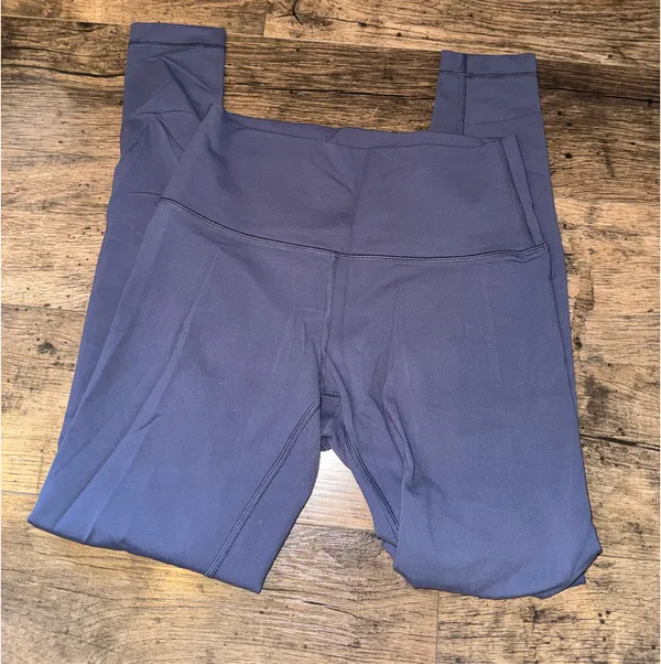 Lululemon Wunder Under Leggings - Image 2