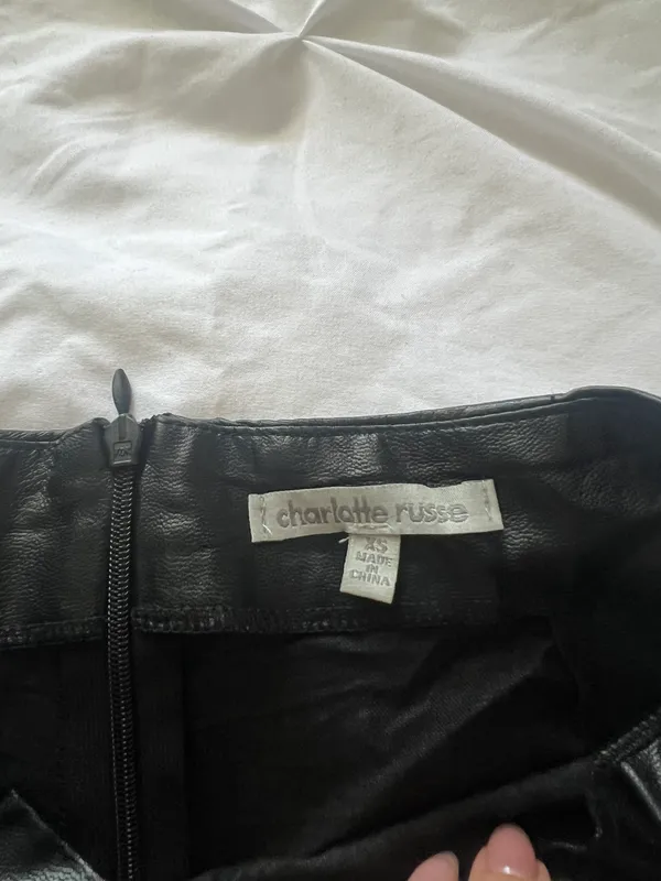 Charlotte Russe Leather Skort (xs) - Image 3