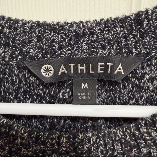 Athleta Sierra Crew Sweater Women’s Marled Black Wool Cashmere Blend Size Medium - Image 4