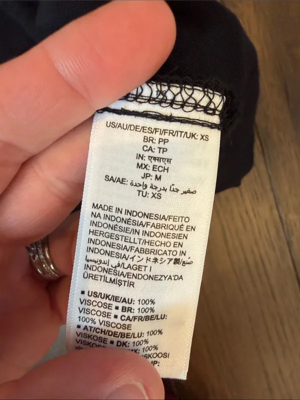 Amazon Essentials Black Sleeveless Midi Dress Size XS - Image 3