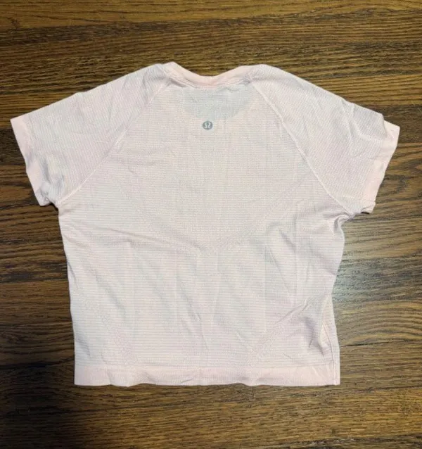 Lululemon Swiftly Tech Cropped Short-Sleeve Shirt 2.0 - Image 2