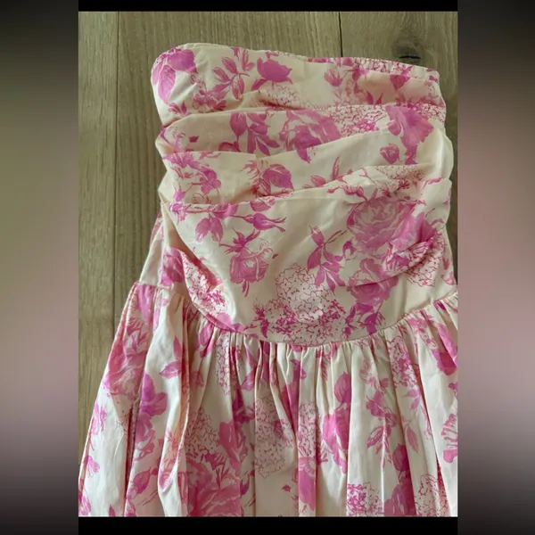 Olivaceous Pink Floral Strapless Sundress - Image 3