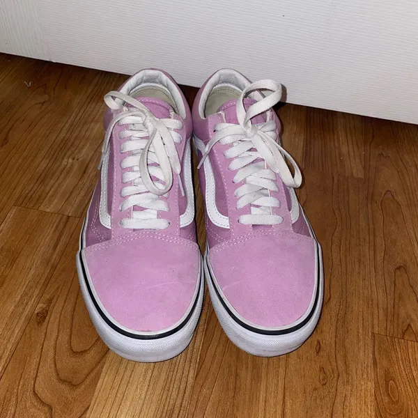 Vans - Image 2
