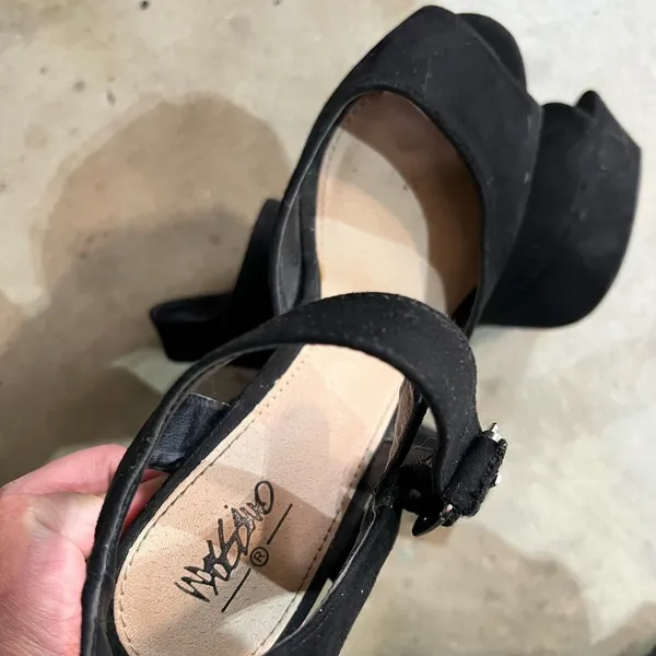 Target Elegant Black Women's Heels - Image 3