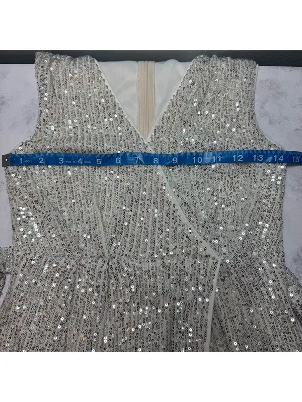 New Women's Cider Dress Size S Silver White Sequin Wrap Mini Party - Image 6