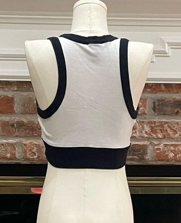 Forever 21 black and white sleeveless crop top / M / Excellent condition - Image 5