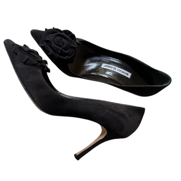 Manolo Blahnik suede accent timeless classic pumps dark gray EUC - Image 2