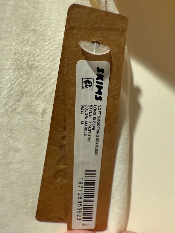 NWT Skims Smoothing Long Sleeve Marble M - Image 2