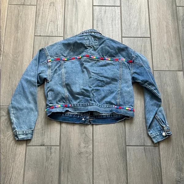 Forever 21 Blue Denim Jacket - Image 6