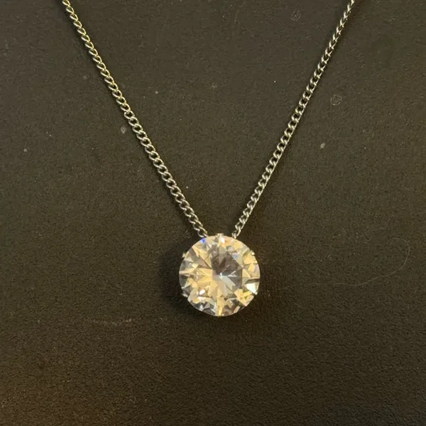Silver tone solitaire rhinestone pendant necklace - Image 2