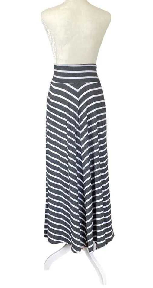 AB Studio gray and white stripe maxi skirt stretchy flowy women’s size small - Image 4