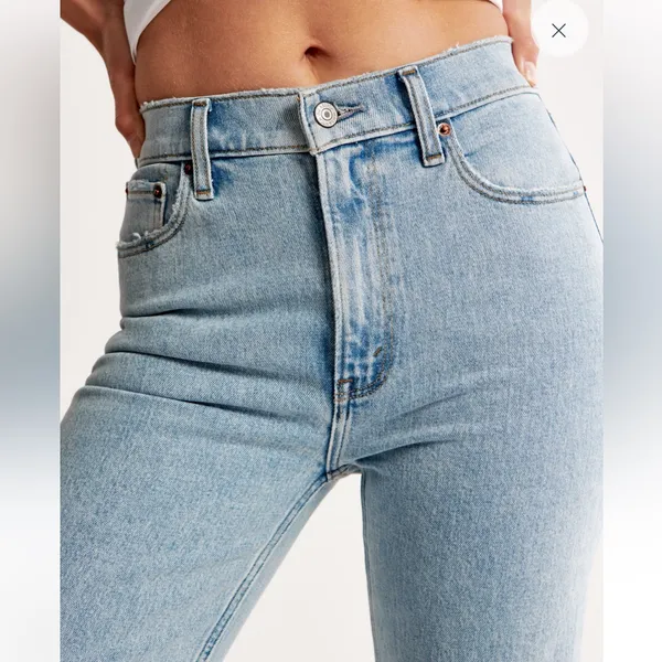 NWT Abercrombie & Fitch The ‘90s Relaxed High Rise Jeans - Image 4