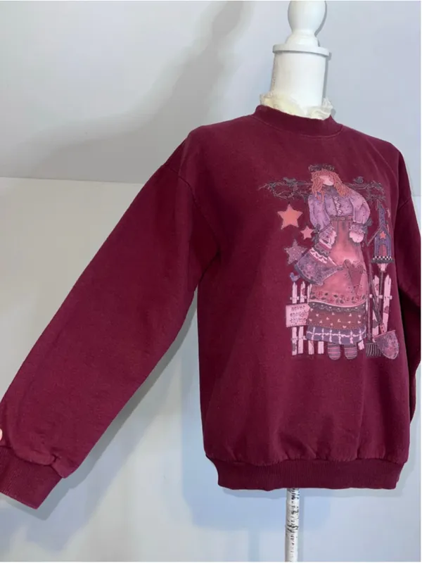 Gildan VTG Cottagecore 90s Maroon Sweatshirt M - Image 3