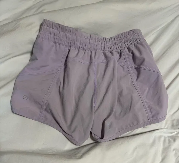 Lululemon Tracker Shorts 4" - Image 7