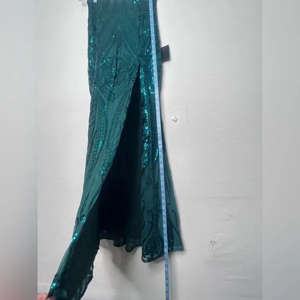 Lulus women’s size M Emerald Sequin Strapless Dress & Matching Top Set NWT(E8)✨ - Image 7