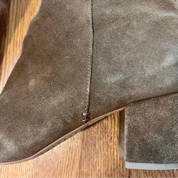 TOMS Evie Suede Ankle Booties - Image 8