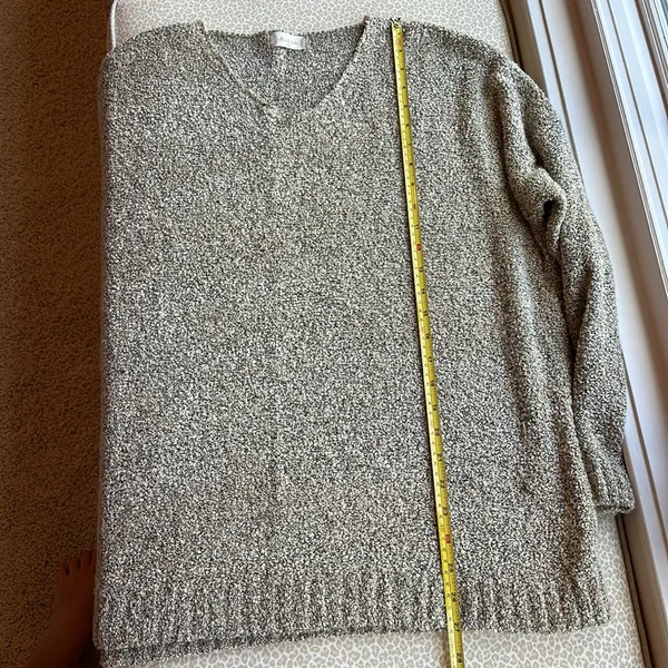 altar’d state popcorn knit v neck sweater size M/L - Image 5