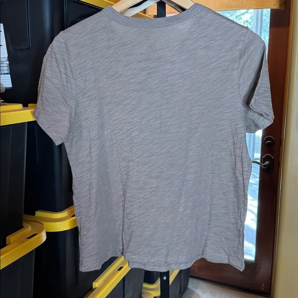 NWT Old Navy EveryWear Tee Size Medium Brown Crewneck Relaxed Cotton Basic - Image 9