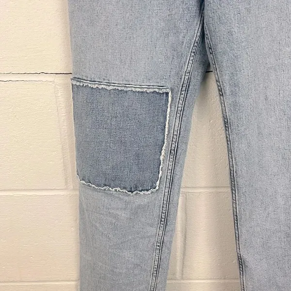 Abercrombie & Fitch the ankle straight ultra high rise light wash jean - Image 3