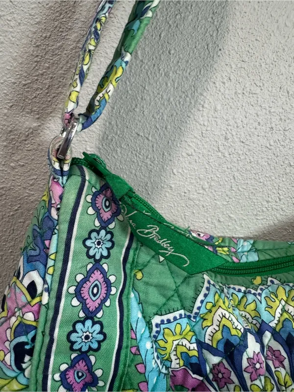 Vera Bradely Emerald Pasiley Bag - Image 3