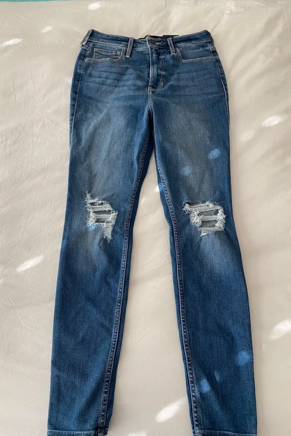 Jeans - Image 2