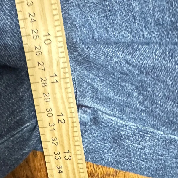 VTG Woolrich Denim Crop‎ Pants Womens 33 Waist Medium Wash Straight Leg Baggy - Image 4