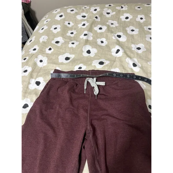 Vuori cropped pants - Image 3