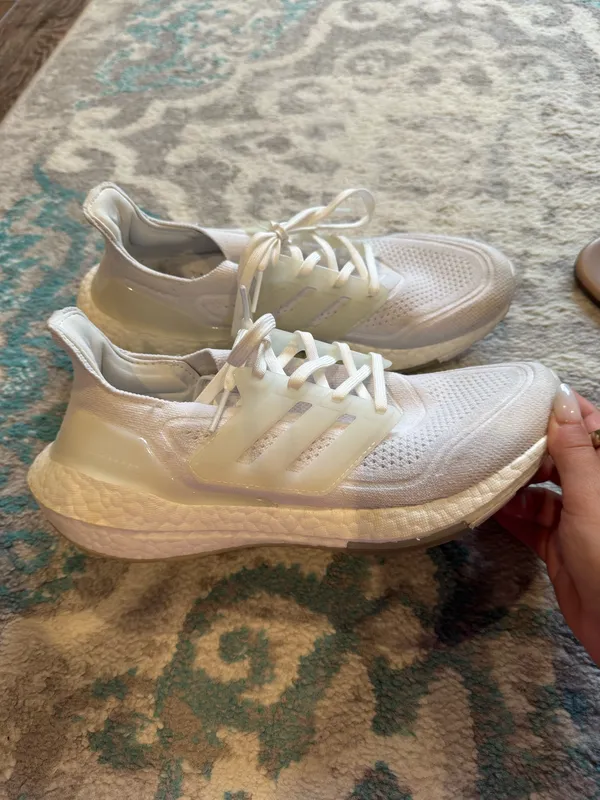 Adidas Shoes - Image 2