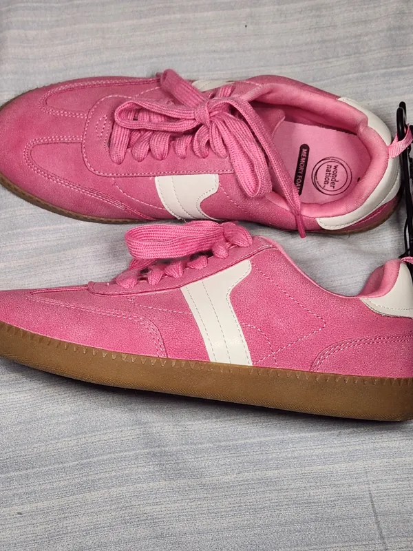 Wonder Nation Pink Faux Suede Memory Foam Retro Gum Sole Sneakers Girls Size 5 - Image 9