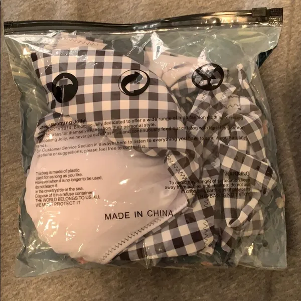 Amazon Gingham Bikini, Medium NWT - Image 4