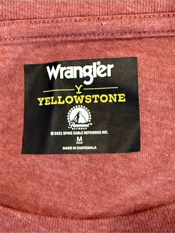Wrangler x Yellowstone Ranch Hand Cropped Graphic Tee – Size M - Image 5