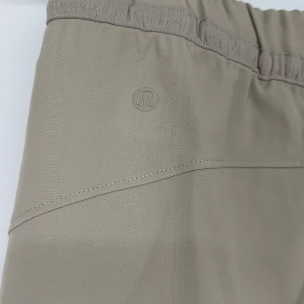 Lululemon All Yours Cargo‎ Jogger Women's 2 Sand Beige Lightweight Pants - Image 3