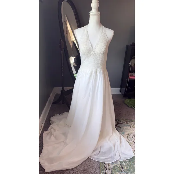 JJs House White Lace Halter Wedding Dress - Image 4