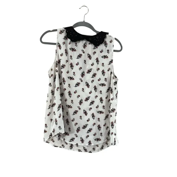 Women's Lauren Conrad M White Floral Sleeveless Blouse - Image 3