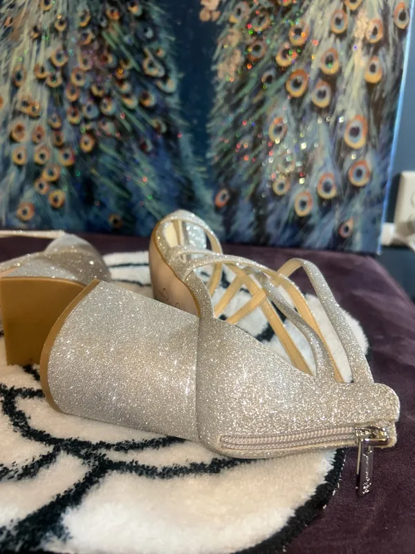 Jessica Simpson Silver Glitter Strappy Block Heel Sandals Size 7 - Image 11