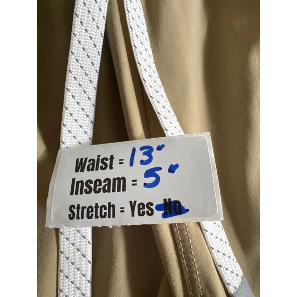 Fabletics Women Tan Khaki Athletic Running Shorts, Zipper‎ Pocket 5 Inch Inseam - Image 3