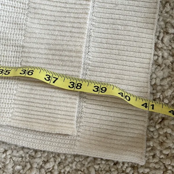 Vince 100% cashmere beautiful off white ribbed long cardigan - Image 14