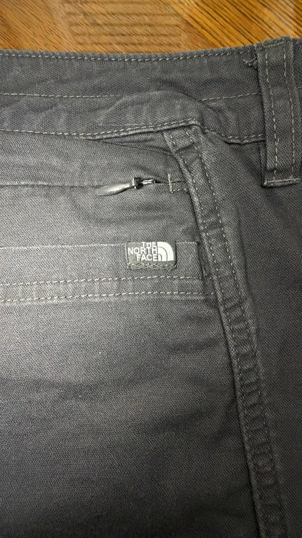 The North Face Women's Black High-Waist Casual Shorts - Image 3