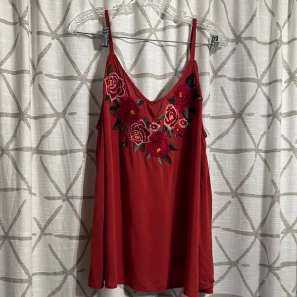 Torrid Embroidered Floral Tank Top - Image 3