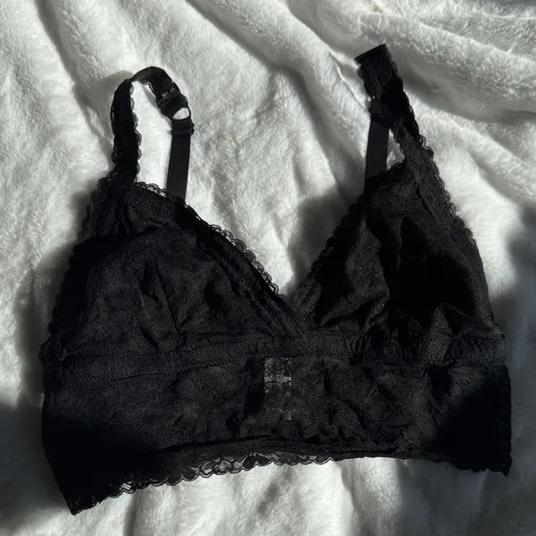No Boundaries Black Lace Bralette No Padding NWOT Size XL - Image 3