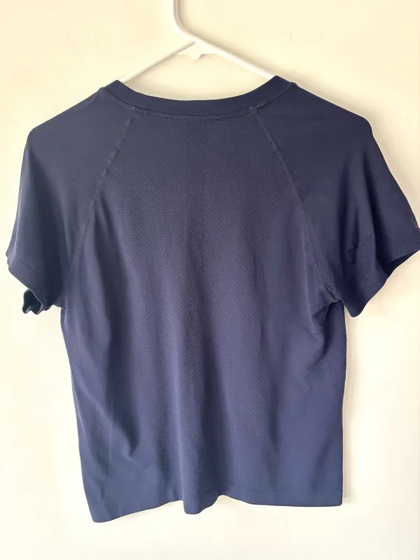 Quince Navy Blue Spandex Athletic Short Sleeve T-shirt Workout Sporty Athleisure - Image 6