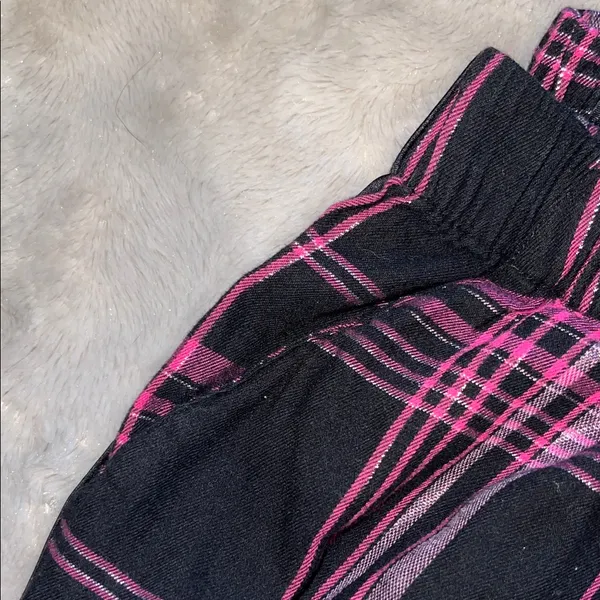 Victoria’s Secret Pink & Black Plaid Pajama Pants Size L/G - Image 5