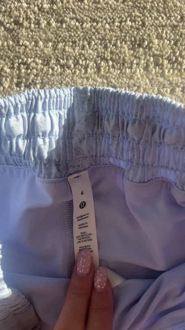 Women’s lululemon hottie hot skirt - Image 2