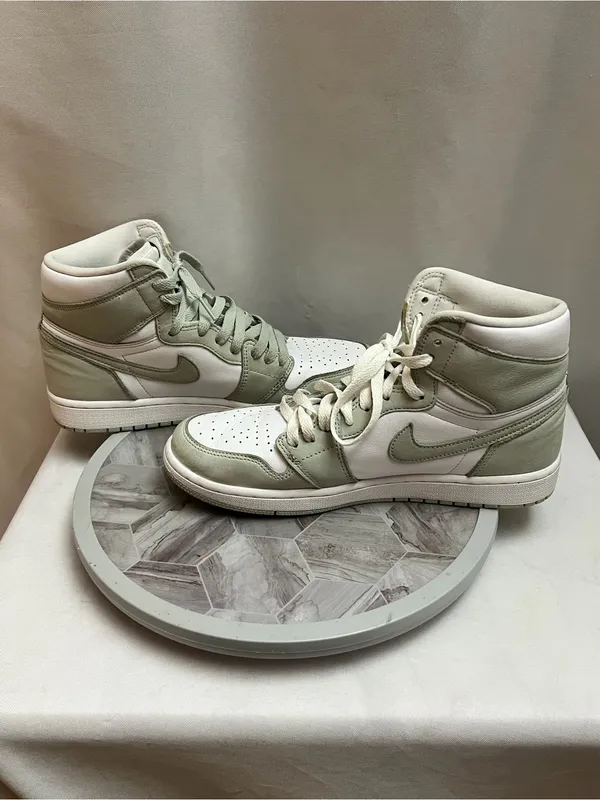 Nike Air Jordan 1 High OG Seafoam Women’s 10 CD0461-002 White Green Sneakers - Image 4